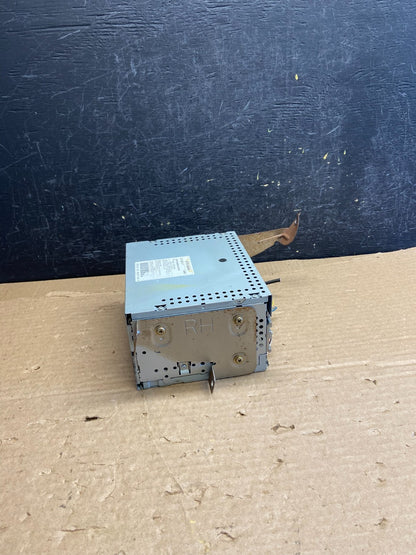 2006-2011 Mitsubishi Endeavor AM/FM/CD/MP3 Radio Head Unit Receiver af2673 DG2