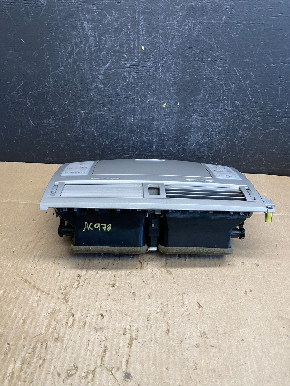 2005-2007 Toyota Avalon Climate Control A/C Heater Air Vent Panel Trim AC9078 DG3