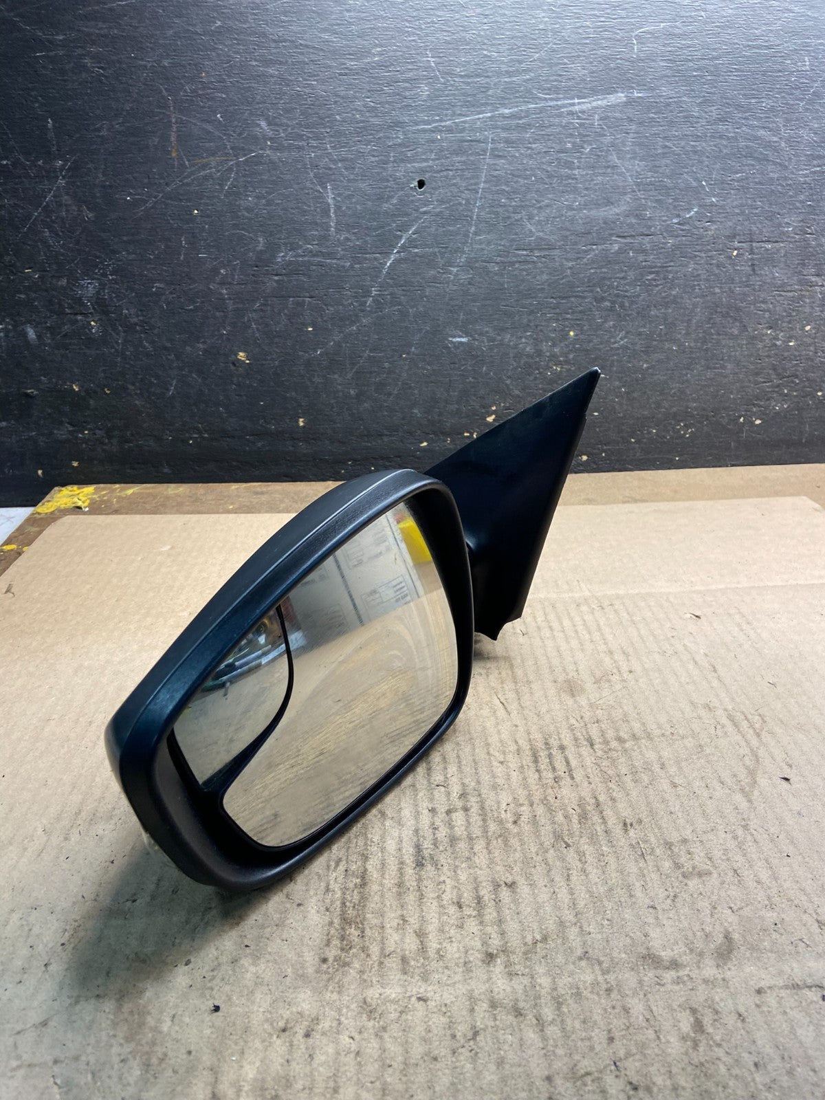 2012 to 2017 Hyundai Veloster Left Driver LH View Door Mirror OEM Z4945 DG9