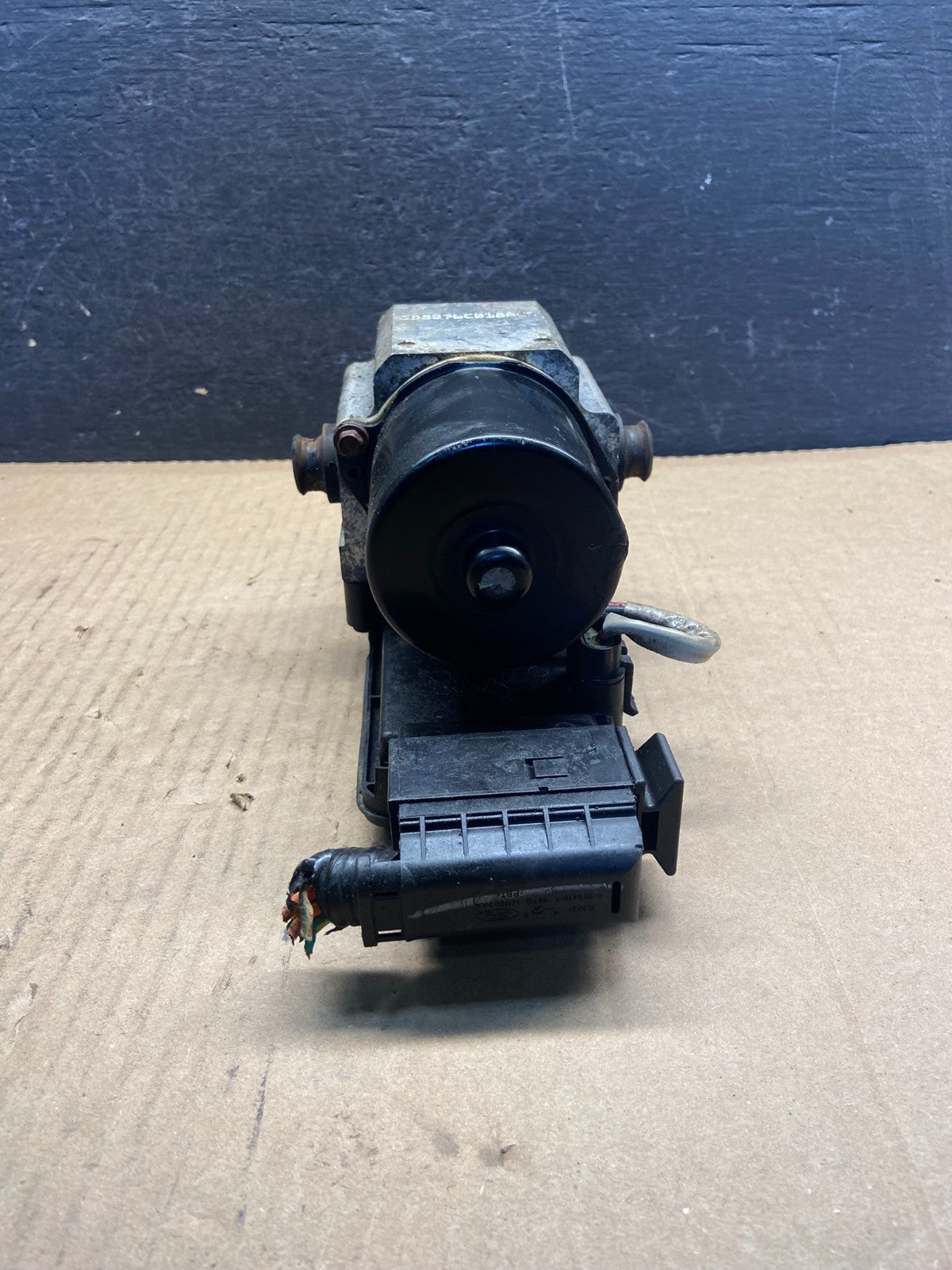 2006 2007 Ford E250 E350 Econoline Anti-Lock ABS Antilock Brake Pump AF9236 DG5