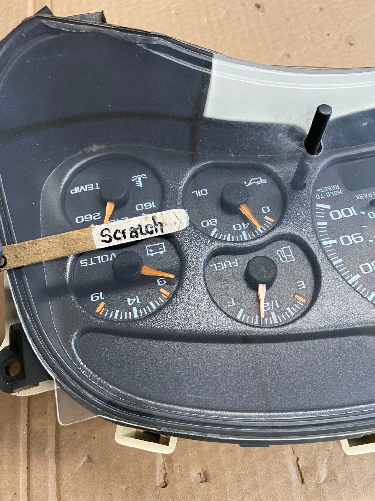 1999 to 2002 Chevrolet Silverado Sierra Cluster Gauge Speedometer ECM AF6158 DG3