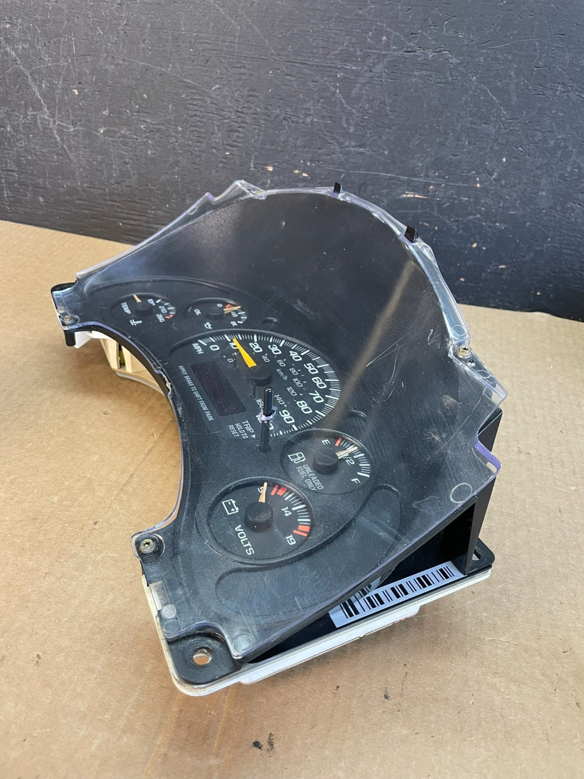 1996 to 2000 Chevrolet Express Speedometer Cluster Gauge AF3602 DG2