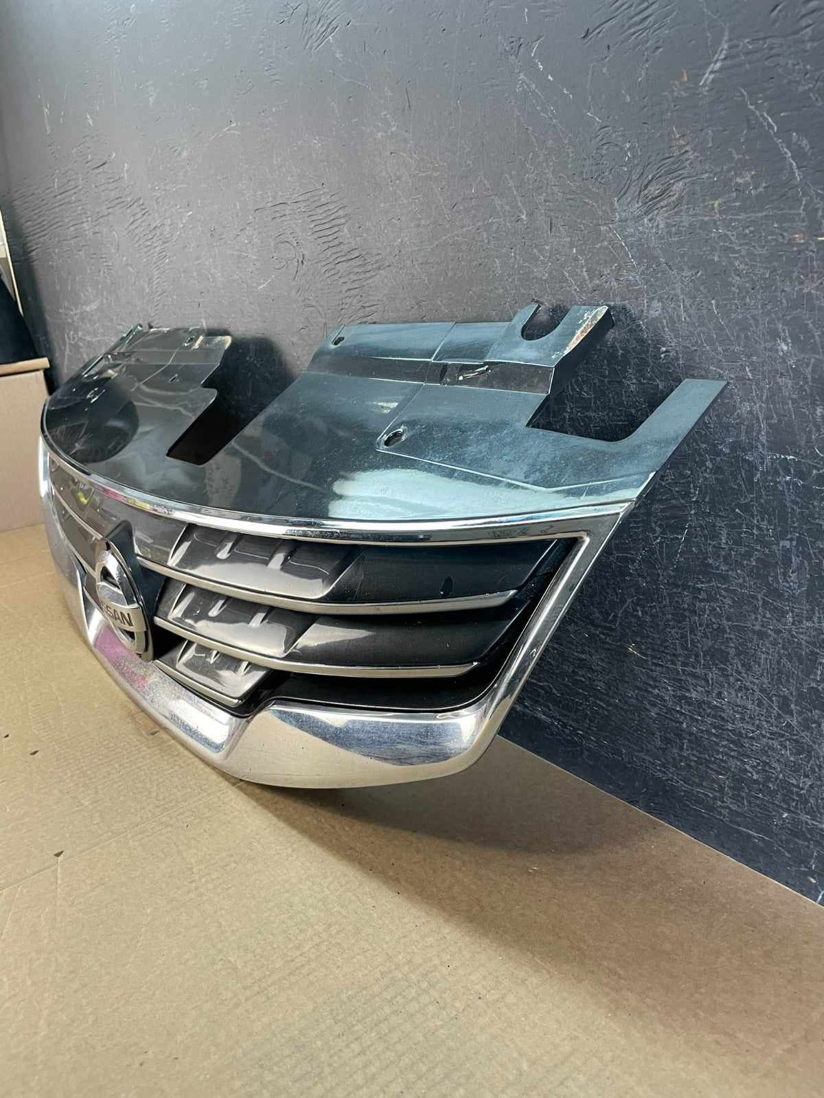 Sedan 2010 2011 2012 Nissan Altima Front Upper Grill Grille AF52461