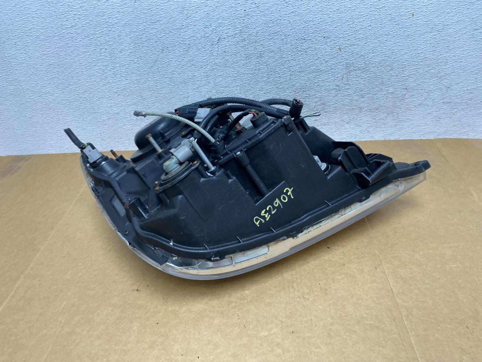 2001 2002 2003 Lexus RX300 Left Driver Headlight Xenon HID AE2907 DW8
