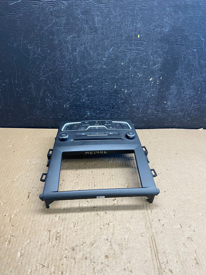 2016 to 2020 Ford Fusion Radio Climate Control A/C Control ae4146 DG3