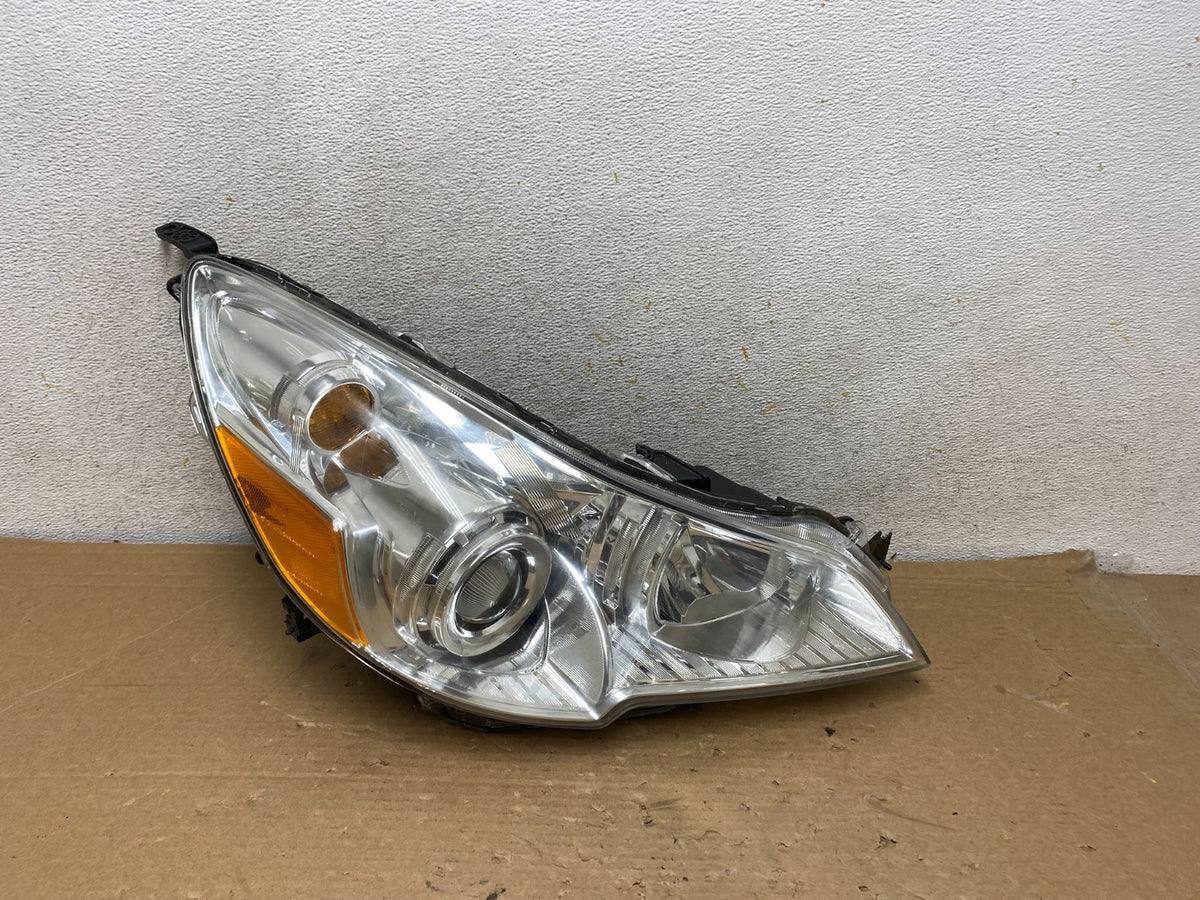 2010 2011 2012 Subaru Legacy Outback Right Passenger Xenon Headlight AH8518 DW0