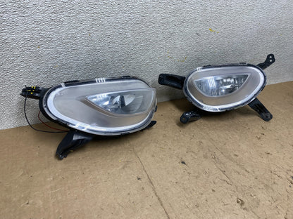2014 to 2016 Kia Cadenza Front Left+Right Set Fog Light EM W9323 DG2