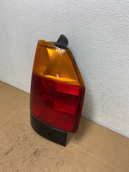 2002-2009 GMC Envoy Right Passenger RH Side Tail Light AD1050 LK1