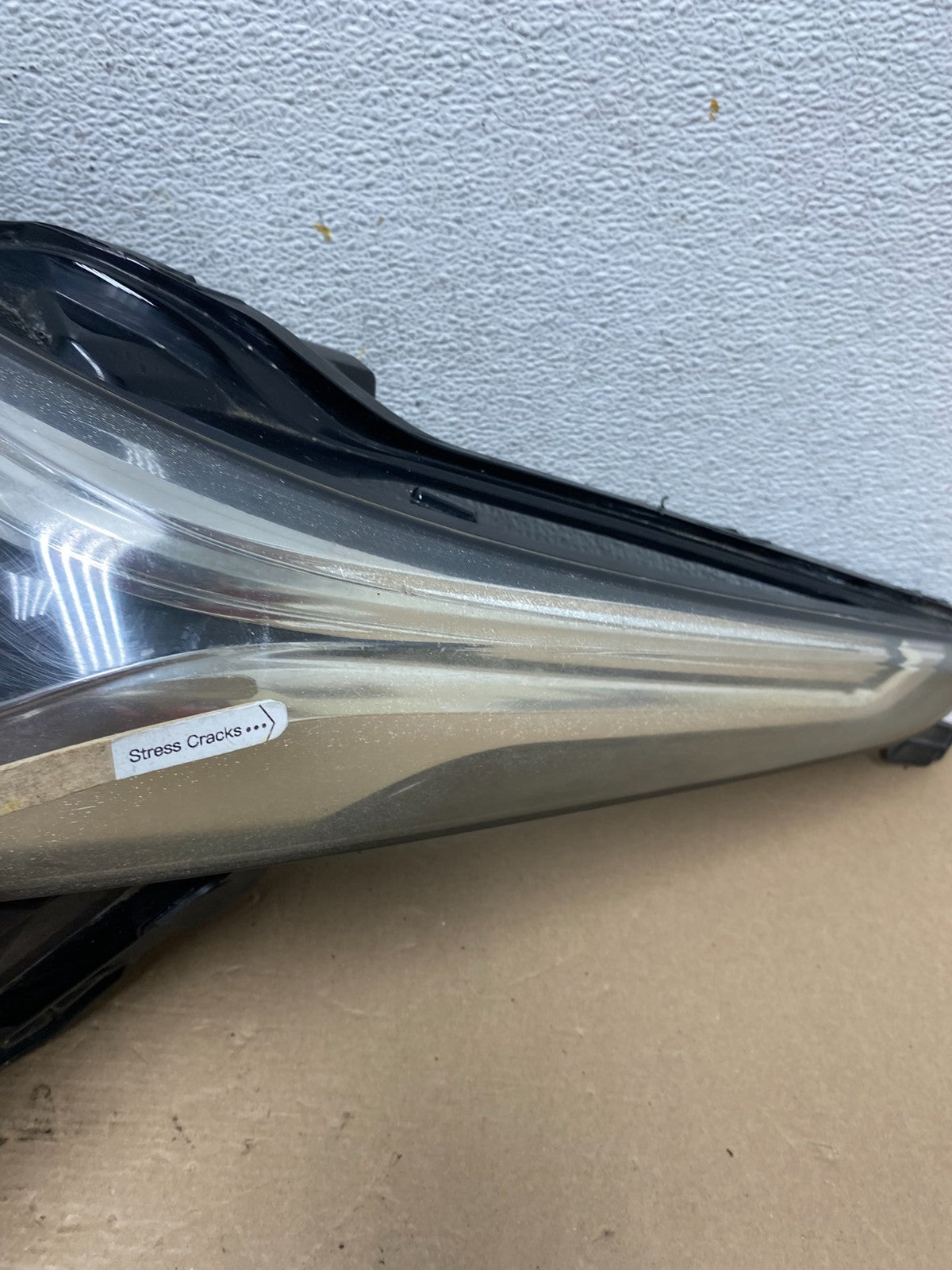 2013 - 2018 Cadillac Ats Right Passenger RH Side Halogen Headlight AF4511 DW4