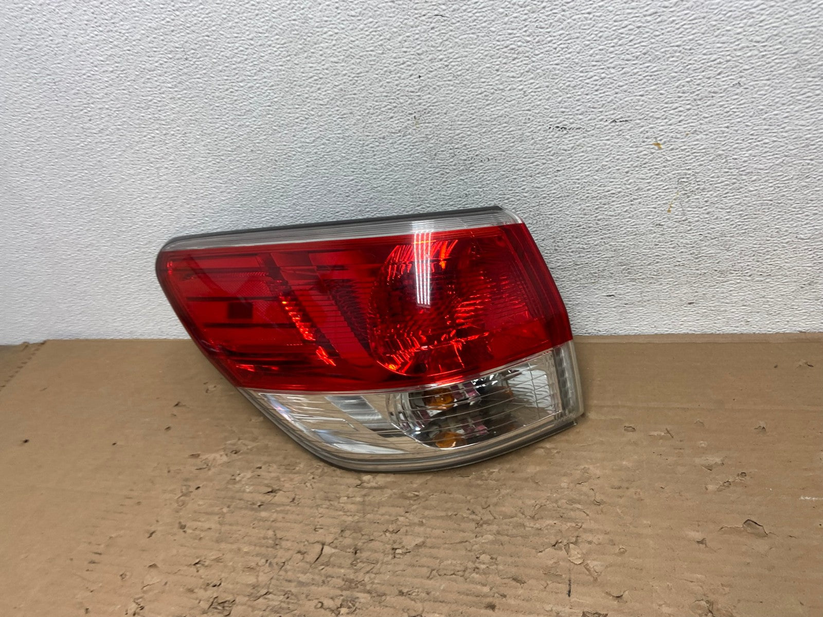 2013 to 2016 Nissan Pathfinder Left Driver Lh Side Tail light AD4393 LK1