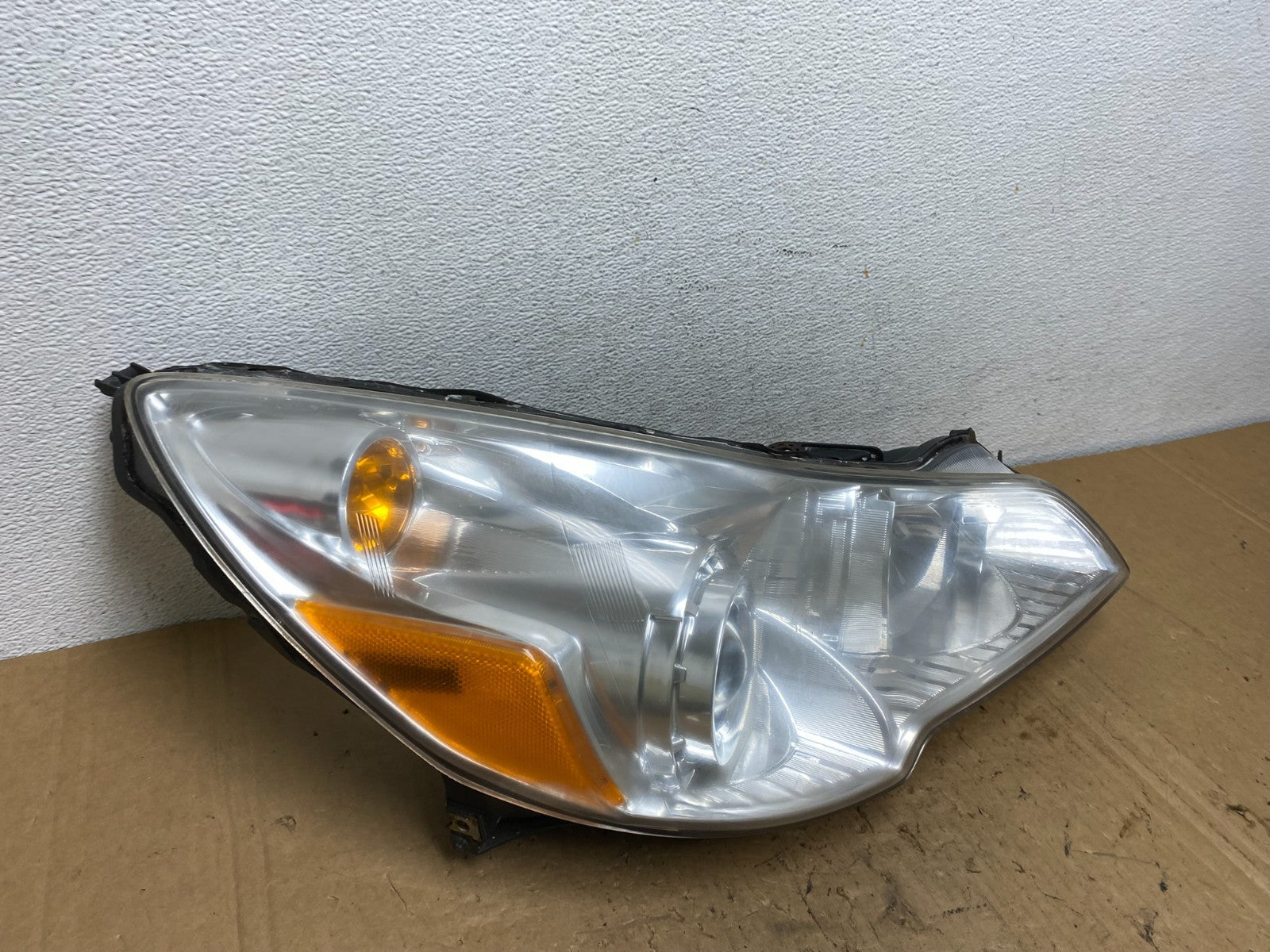 2010-2012 Subaru Legacy Outback Right Passenger Headlight AD3759 DW2