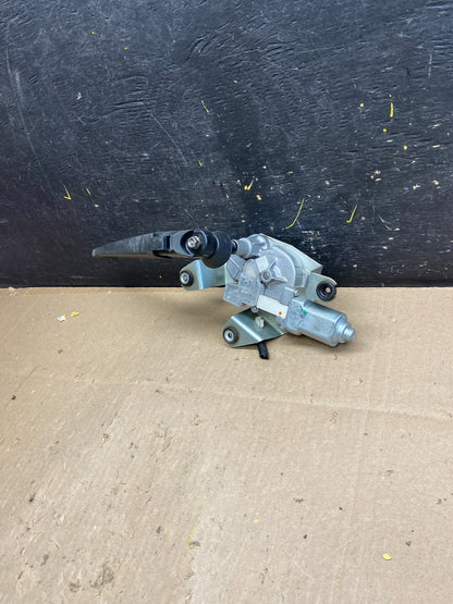 2009 to 2014 Nissan Cube Rear Wiper Motor U4703 DG1