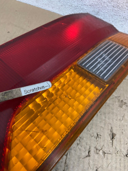 2002-2004 Honda Odyssey Right Passenger RH Side Tail Light Inner AF2849 LK3