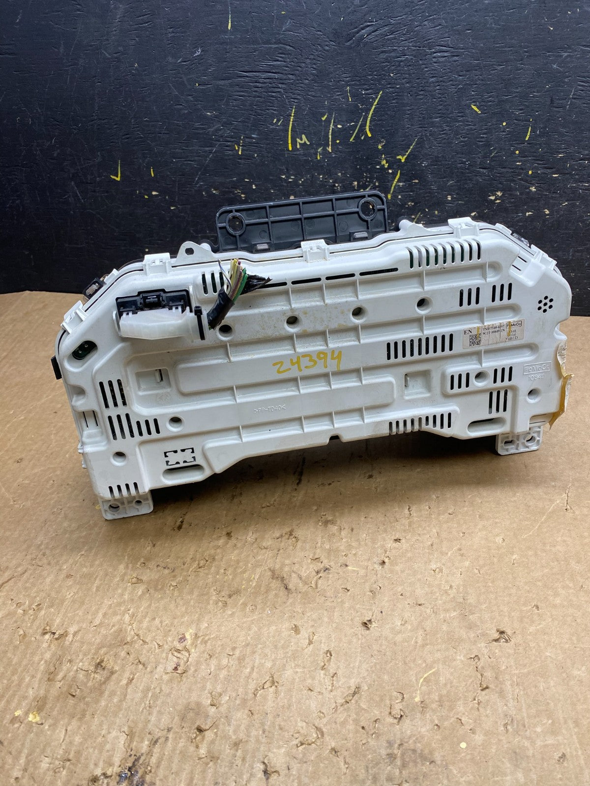 2009 to 2011 Ford E150 E250 E350 VAN Gauge Speedometer Cluster z4394 DG3