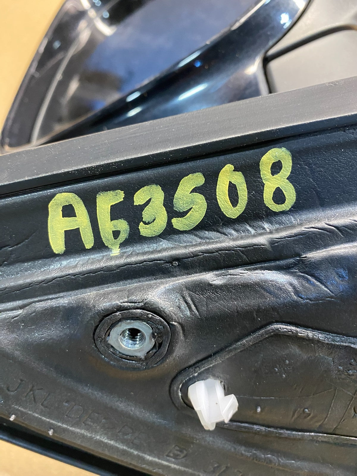 2004 to 2007 Volkswagen Touareg Right Door Power View Door Mirror AG3508 DW12