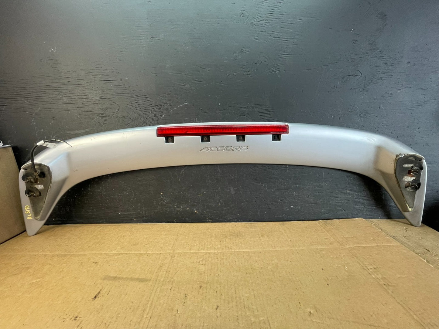 2006 to 2007 Honda Accord Sedan Trunk Rear Spoiler Wing AC5170 DG6