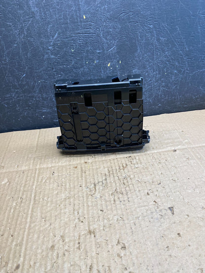 2007-2012 Mercedes GL450 X164 Center Console Ash Tray Compartment AC9636 DG3