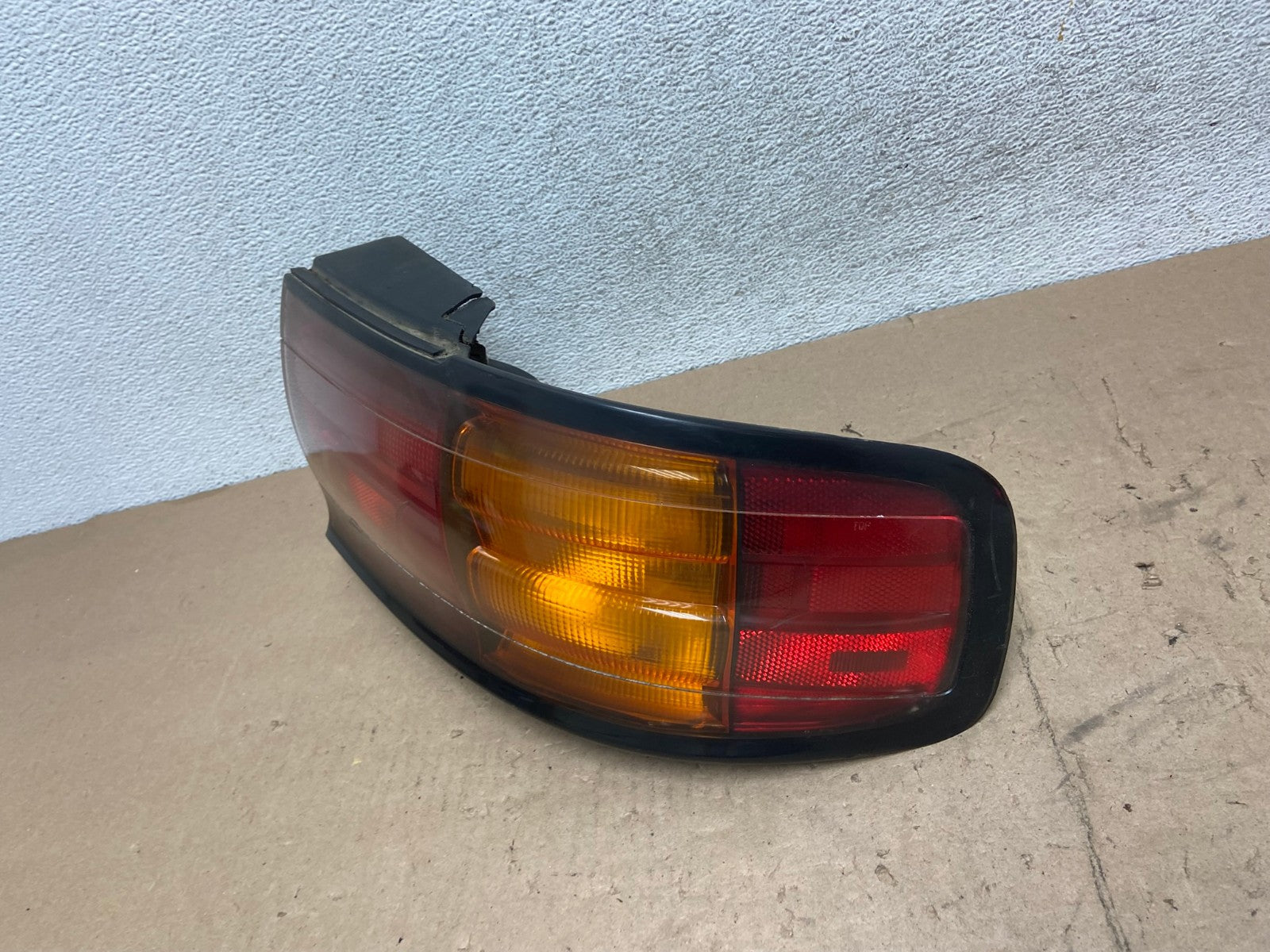 1992 1993 1994 Toyota Camry Right Passenger RH Side Tail Light AG5628 LK1