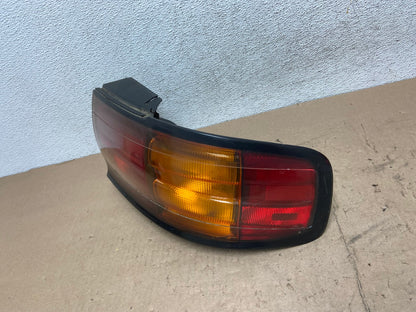 1992 1993 1994 Toyota Camry Right Passenger RH Side Tail Light AG5628 LK1