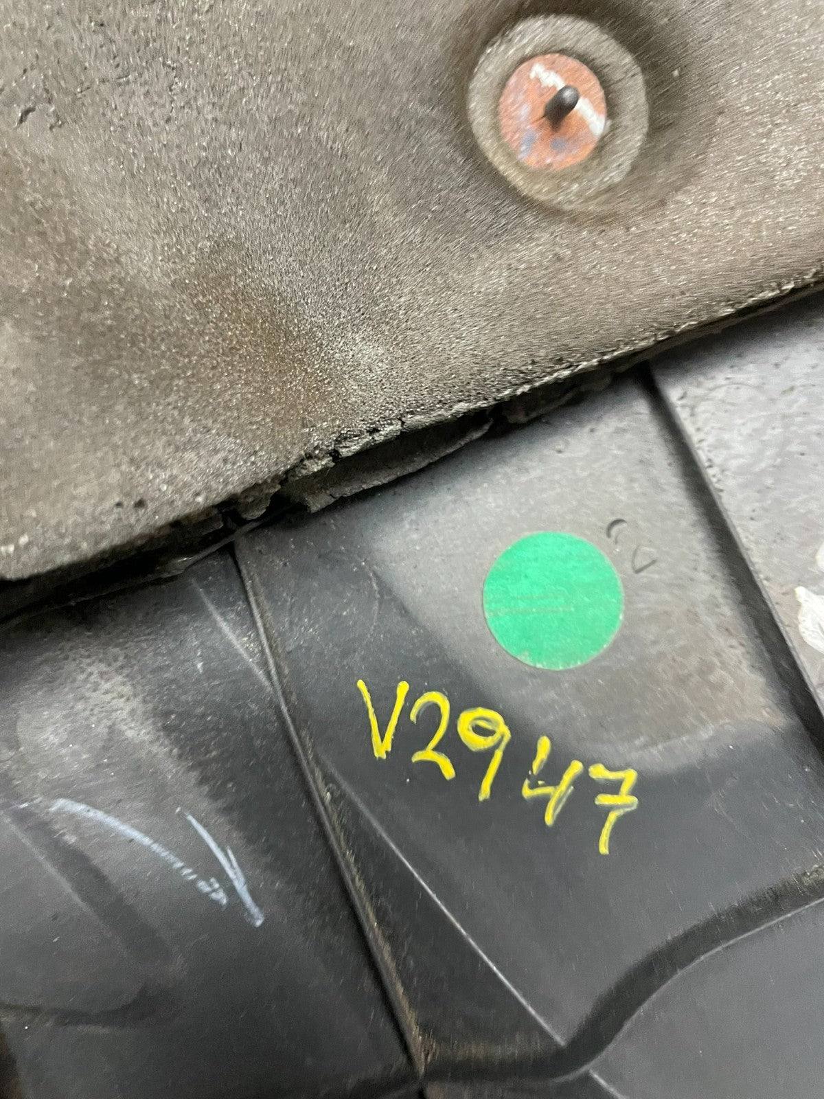 2012 - 2015 Kia Optima Sonata 2.4L  Engine Motor Cover V2947 DG9