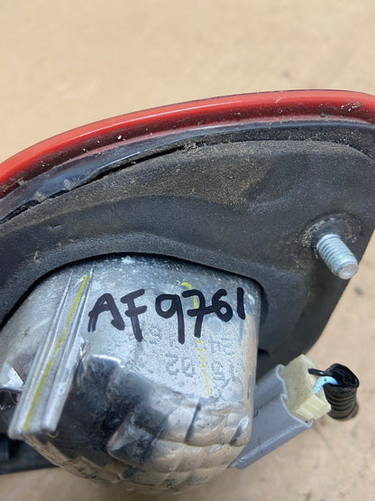 2016 2017 2018 Nissan Altima Right Passenger Side Inner Tail Light AF9761 LK8