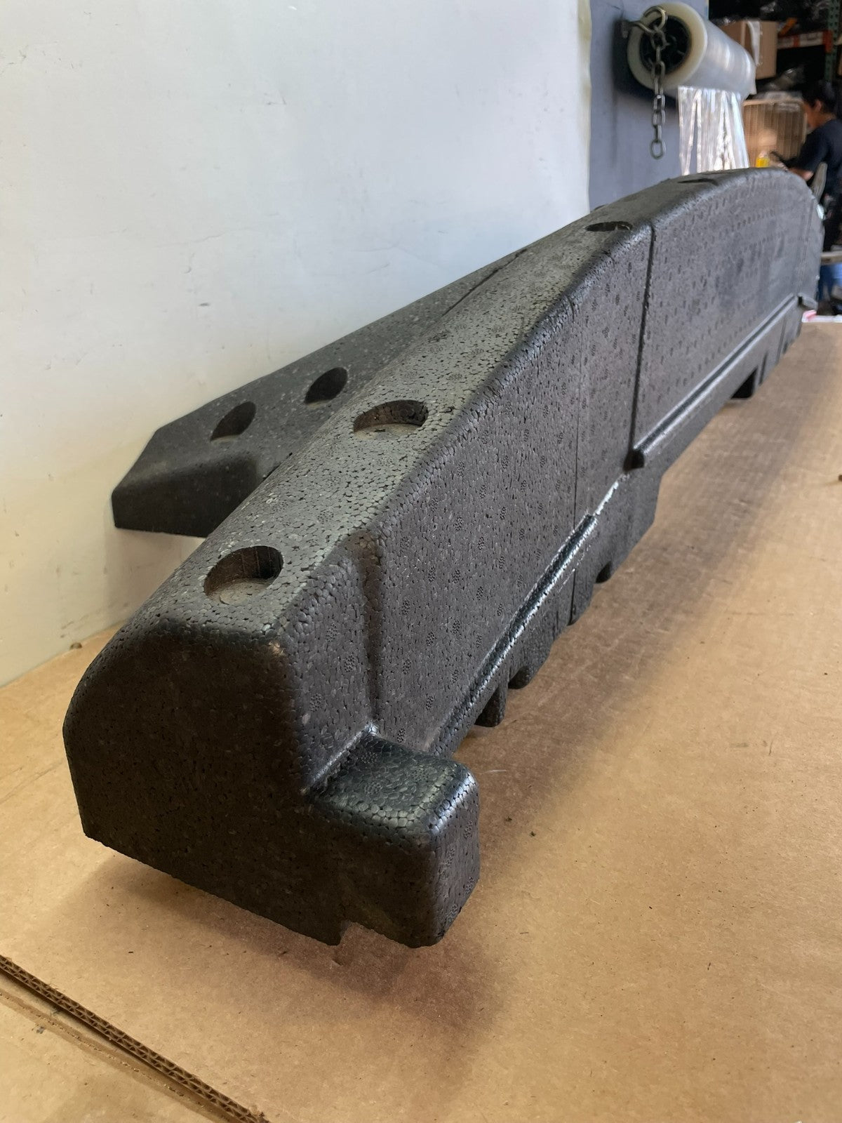 2007 to 2014 GMC Yukon XL Front Bumper Foam Energy Impact Absorber AF8811 DG2