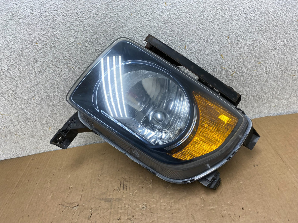 2003 to 2006 Honda Element Left Driver Lh Side Headlight AI9176 DW0
