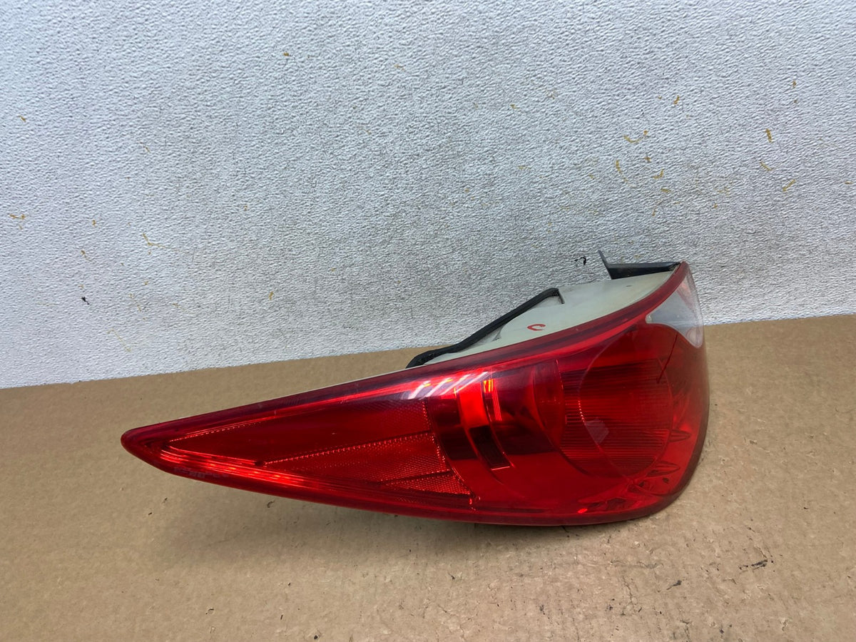 2011 2012 2013 Hyundai Sonata Left Driver LH Side Tail Light AI3571 LK2