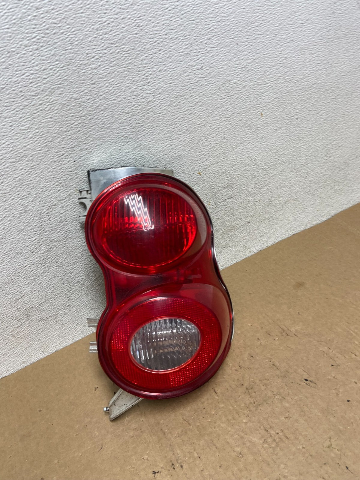 2008-2016 Smart Fortwo Right Passenger RH Side Tail Light AF9721 DG2