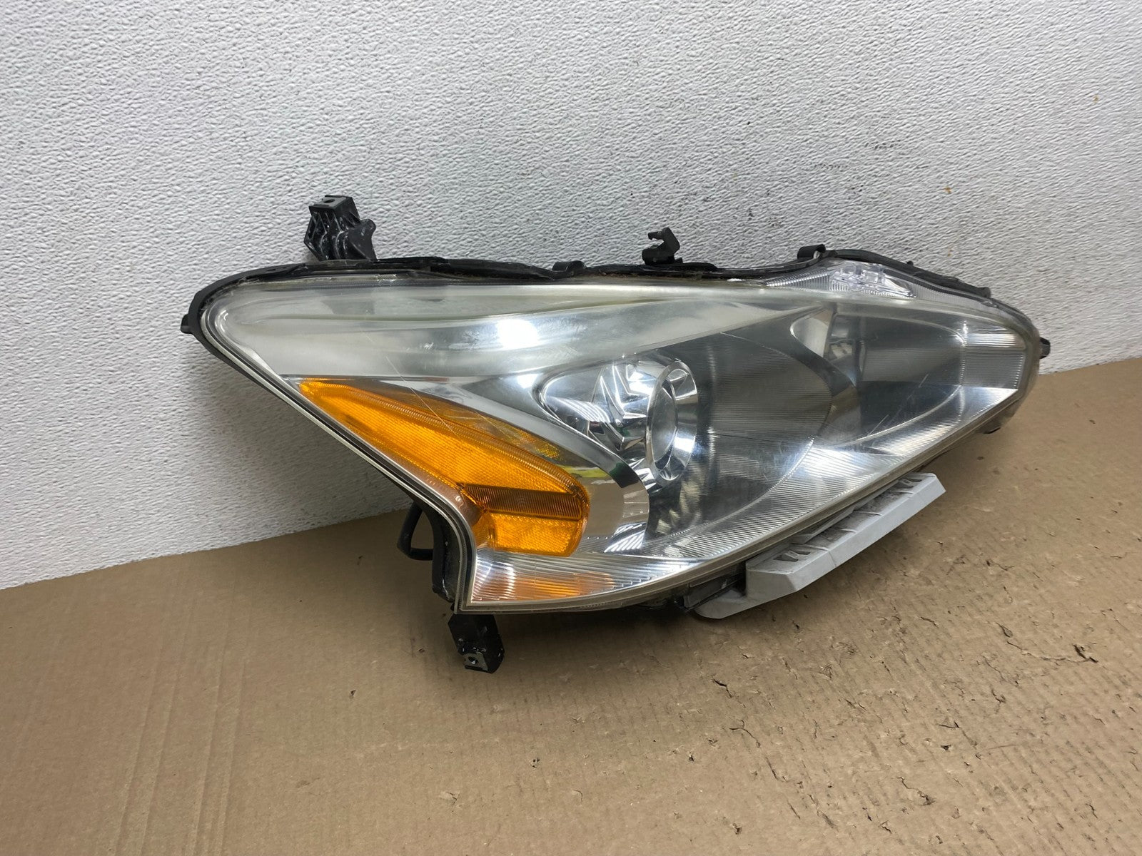 2013 2014 2015 Nissan Altima Right Passenger RH Halogen Headlight AE9757 DW2
