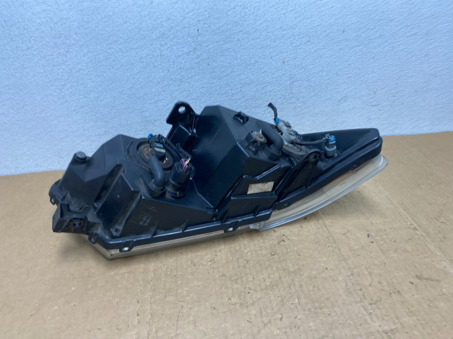 2009 to 2017 Dodge Journey Headlight Left Driver Lh Side Halogen AD1355 DW5