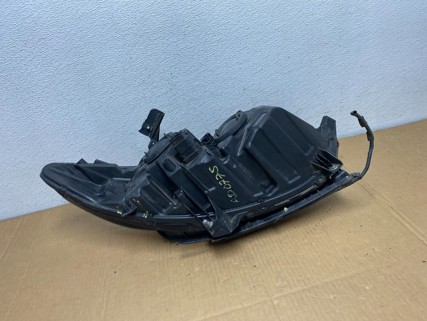 2013 to 2016 Ford Fusion Left Driver Lh Side Headlight AD0775 DW7