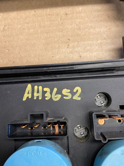 2005-2009 Dodge Durango Heat AC Climate Temperature Control Radio Bezel ah3652DG5