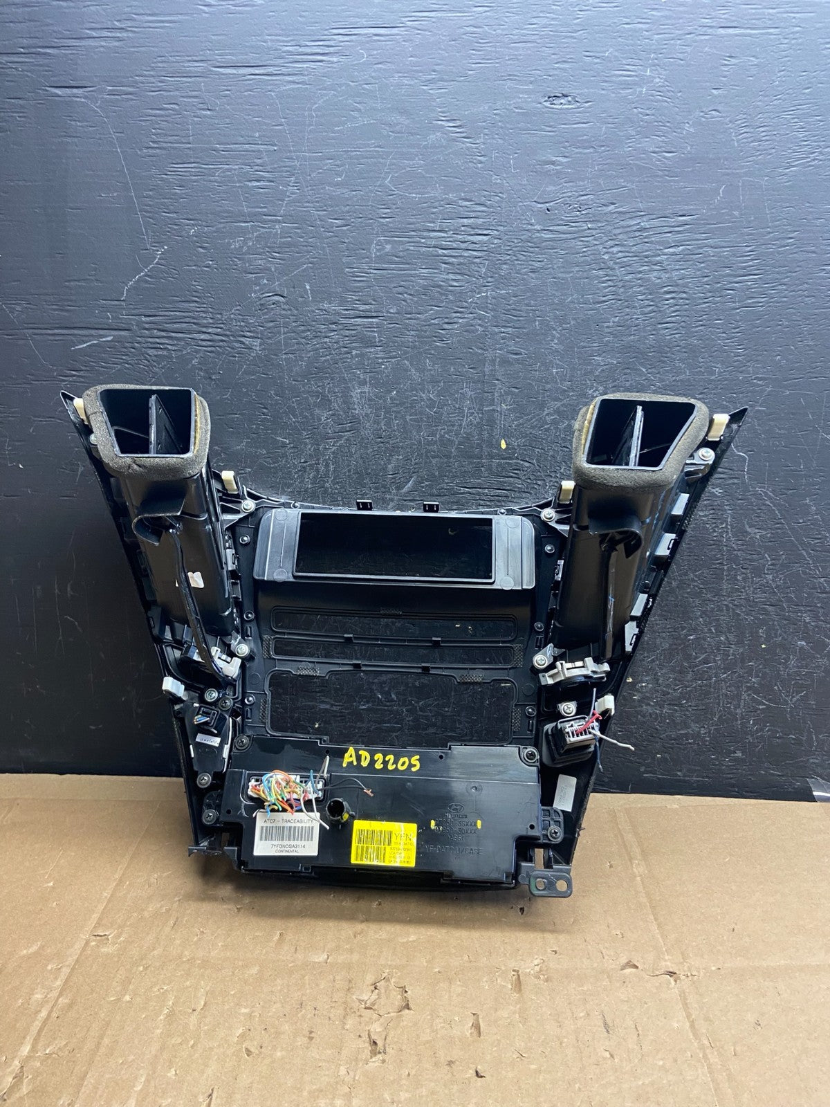 2011 - 2014 Hyundai Sonata Center Radio Climate Control Air Vent Bezel AD2205 DG4