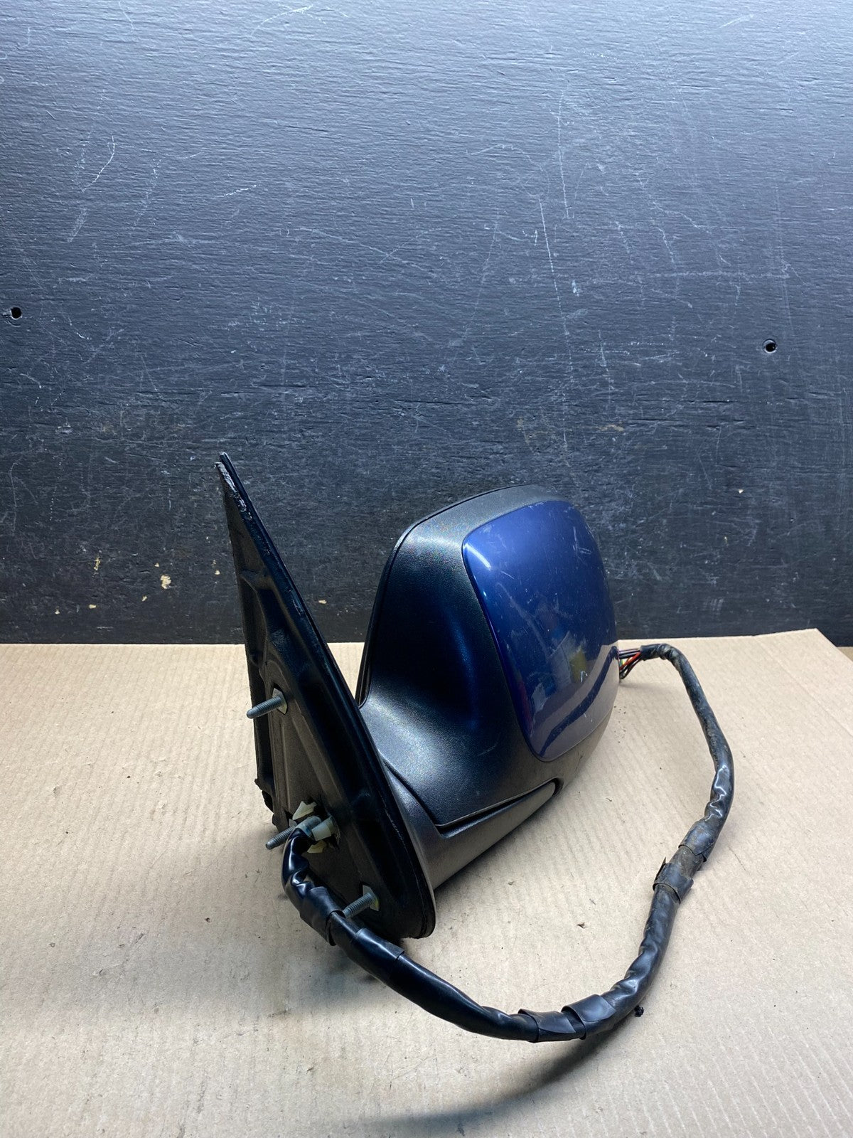 2003-2006 Chevrolet Tahoe Suburban Left Driver LH Turn Door Mirror AI5361 DW1