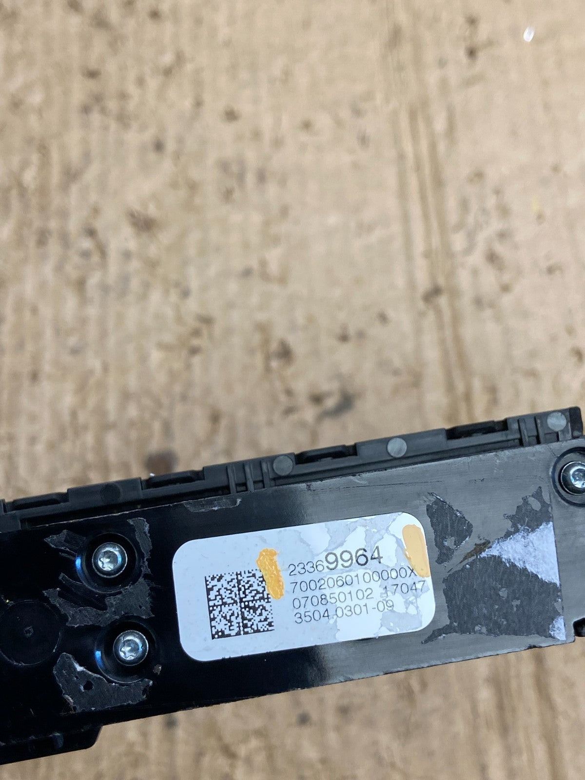2013 - 2017 GMC Acadia Center Dash Hazard Warning Switch AF1734 DG5