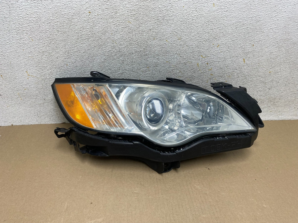 2008-2009 Subaru Legacy Right Passenger Rh Side Headlight Halogen AH6656 DW0