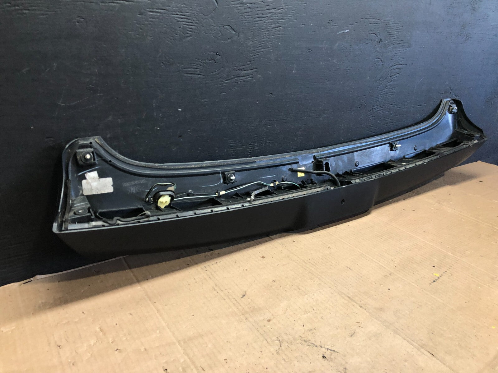 2008 2009 2010 Honda Odyssey Rear Trunk Spoiler Gate Oem  D6177 DG8