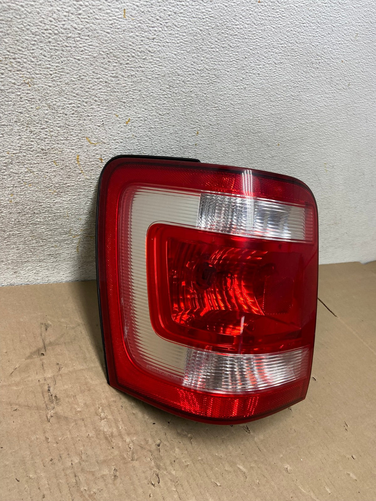 2008 to 2012 Ford Escape Left Driver LH Side Tail Light AI2225 LK2