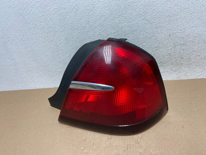 1998 to 2002 Mercury Grand Marquis Right Passenger Rh Side Tail Light AG5756 DW0