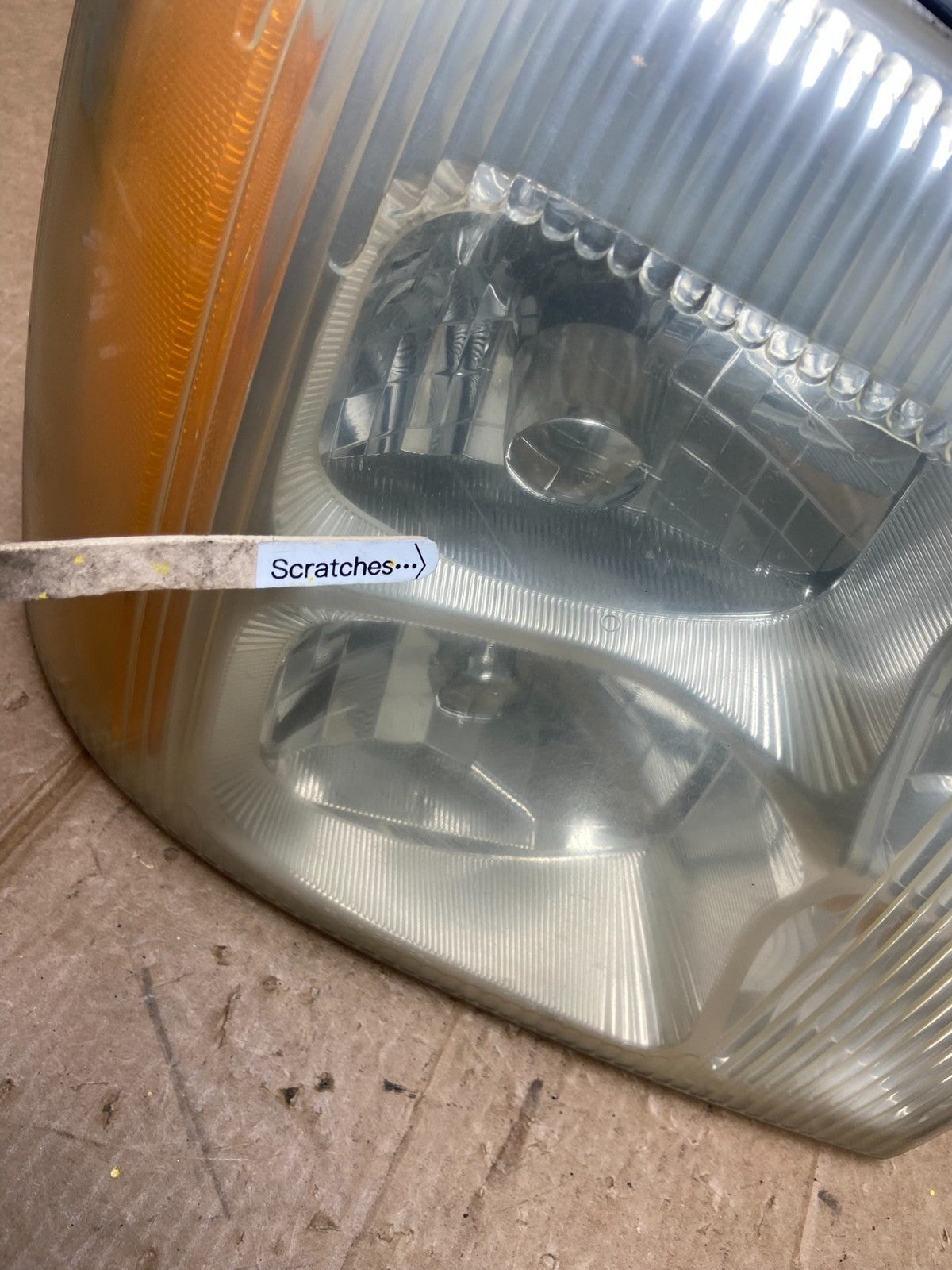 2002-2006 Cadillac Escalade Right Passenger Side Xenon HID Headlight Oem AA16473