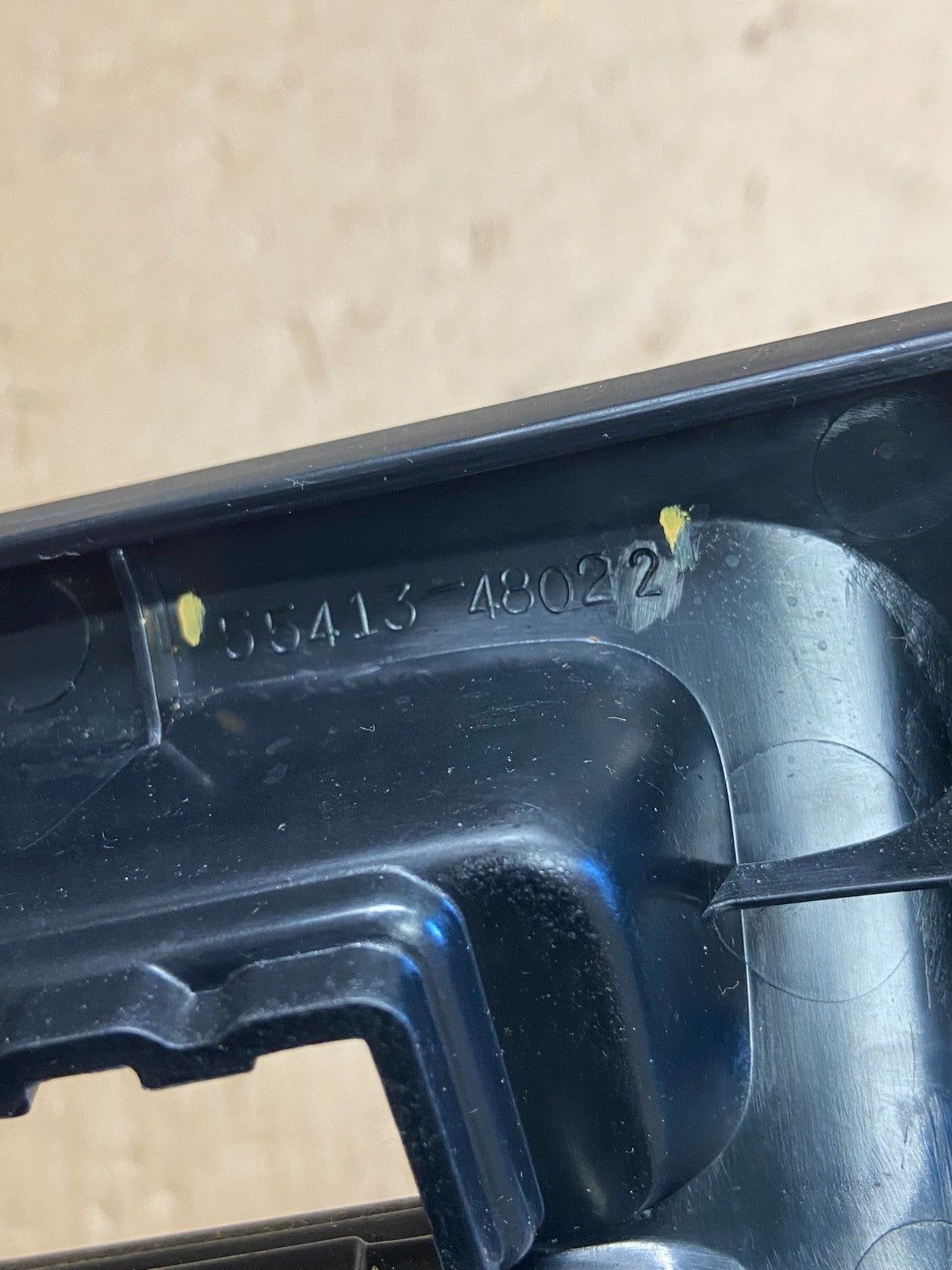1999 to 2003 Lexus RX300 dash Console Center Shifter Floor Bezel ae3822 DG5