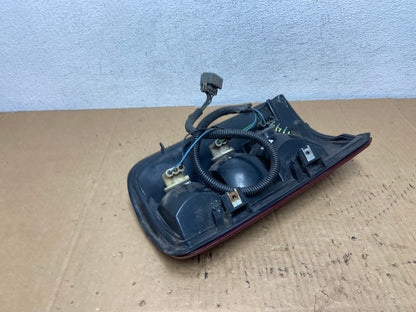 2000 - 2006 Chevrolet Suburban Tahoe Yukon Left Driver LH Tail Light AD1147 LK5