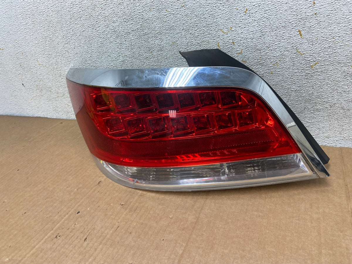 2010 to 2013 Buick Lacrosse Left Driver LH Side Tail Light AI8408 LK1