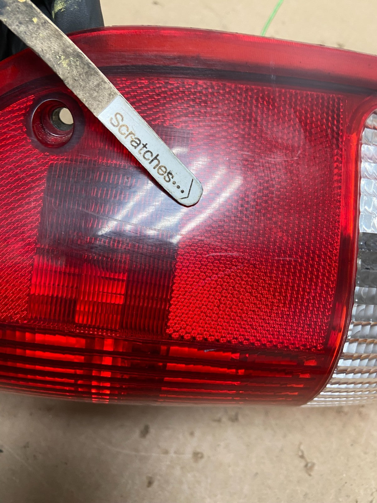 1998 to 1999 Ford Ranger Right Passenger RH Side Tail Light AG43373