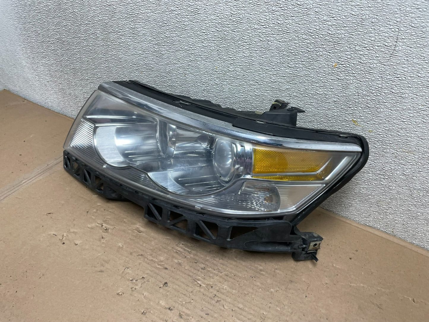 2006 to 2009 Lincoln MKZ Zephyr Left Driver Headlight Halogen Oem AB0056 DW1