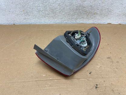 1998 1999 2000 Toyota Corolla Right Passenger Side Tail light AH8301 LK3