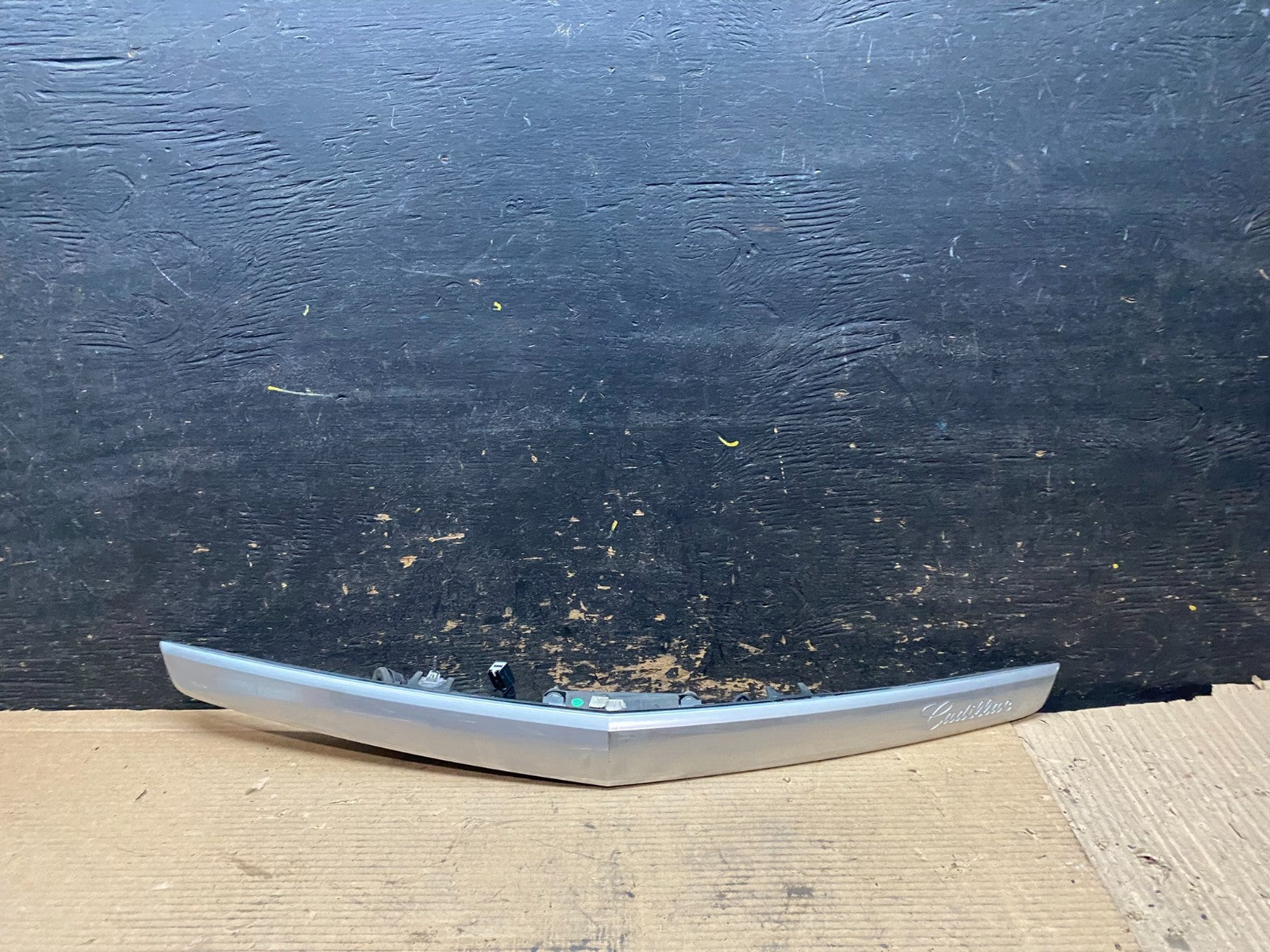 2013-2017 Cadillac XTS Trunk LID Handle Chrome Spoiler With Camera OEM V9485 DG0
