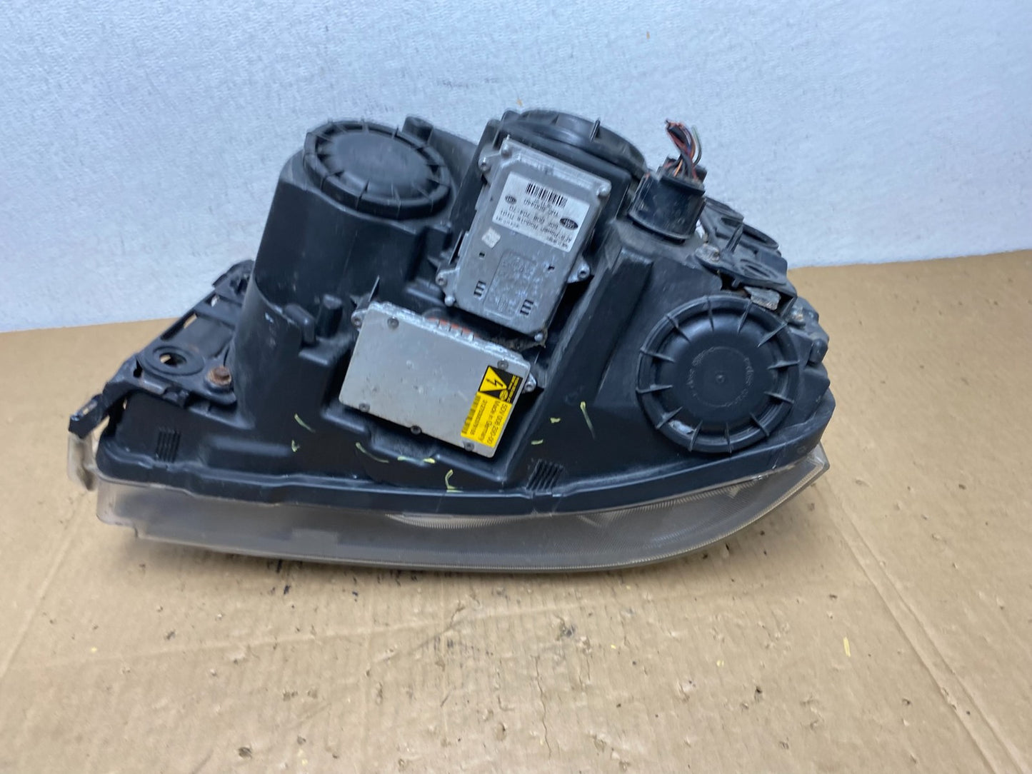 2006-2009 Land Rover Range Rover Right Passenger Xenon Headlight AD2475 DW7