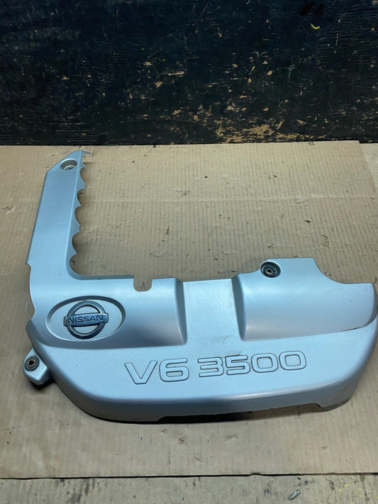 2001 to 2004 Nissan Pathfinder Engine Cover Ornament W5764 DG0